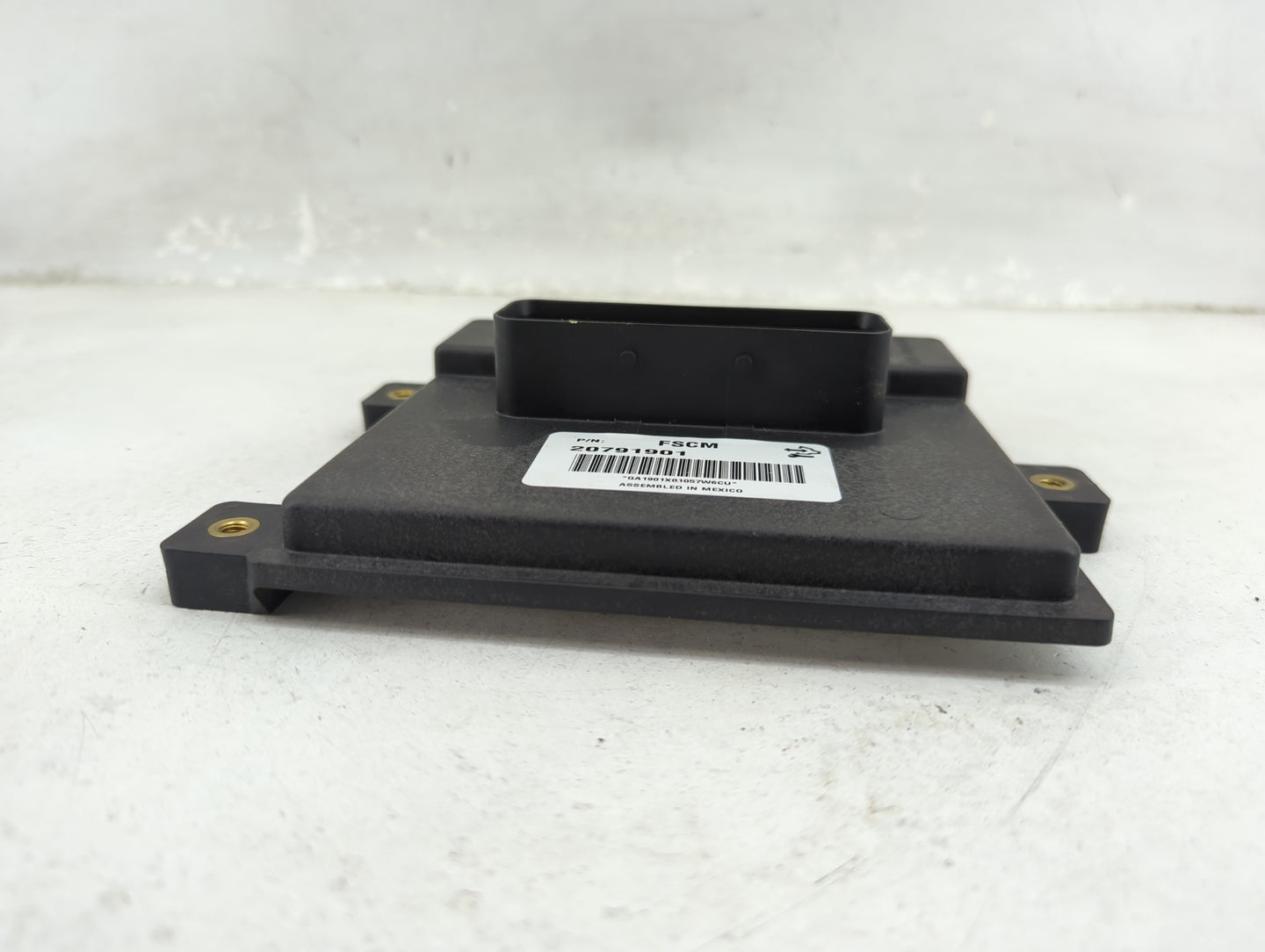 2010-2012 Chevrolet Traverse Fuel Pump Control Module 20791901 - Oemusedautoparts1.com