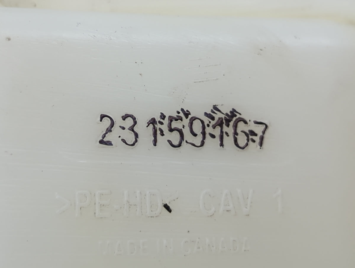 Chevrolet Traverse Radiator Coolant Overflow Expansion Tank Bottle 1466990 - Oemusedautoparts1.com