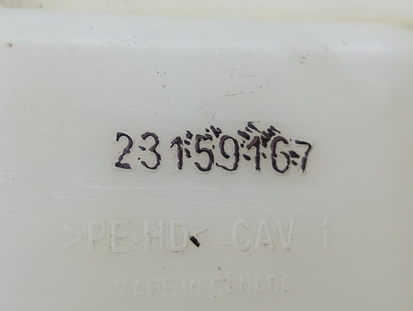 Chevrolet Traverse Radiator Coolant Overflow Expansion Tank Bottle 1466990 - Oemusedautoparts1.com