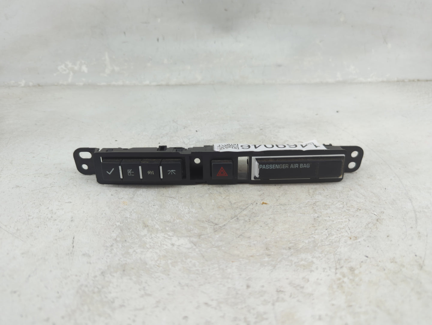 2011 Chevrolet Traverse Hazard Switch 9731a01460106 - Oemusedautoparts1.com