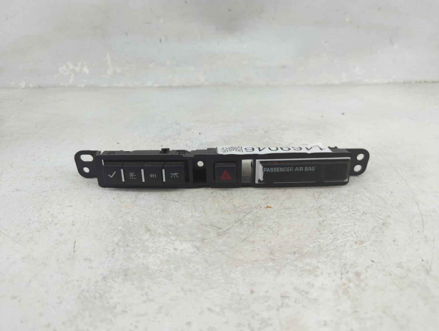 2011 Chevrolet Traverse Hazard Switch 9731a01460106 - Oemusedautoparts1.com