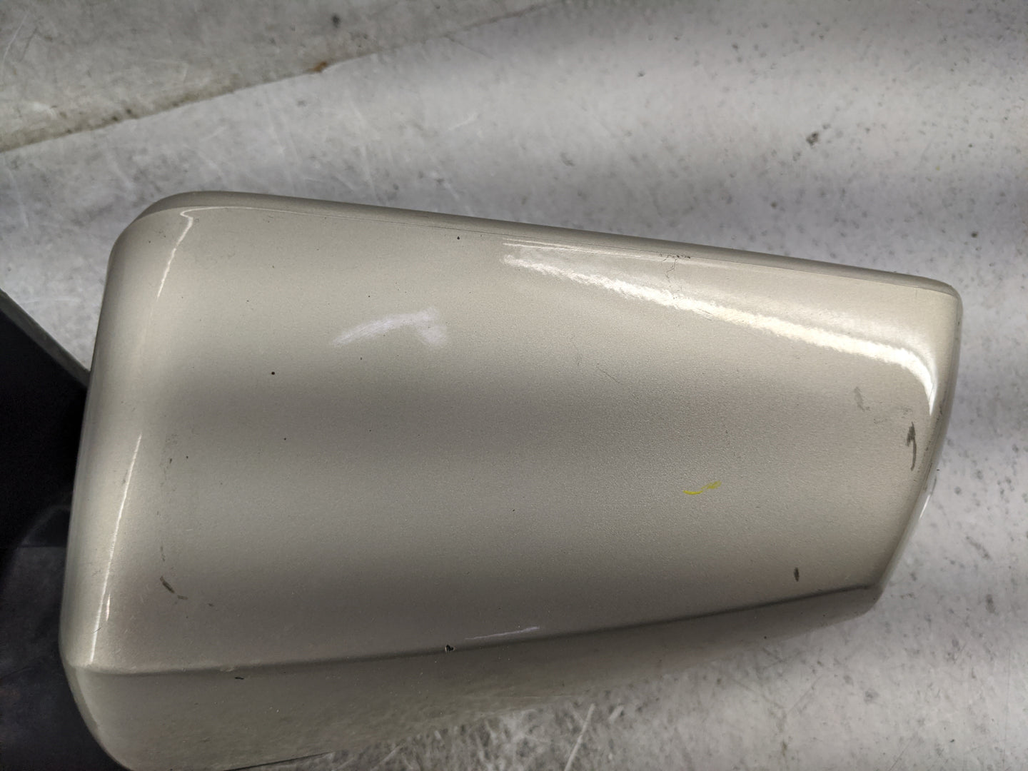 2011 Chevrolet Traverse Driver Side View Mirror - Left Door Mirror OEM Used - Oemusedautoparts1.com