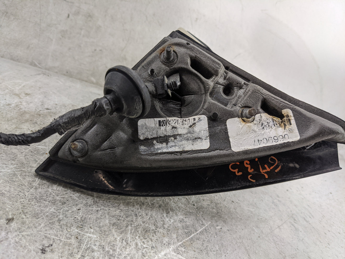 2011 Chevrolet Traverse Driver Side View Mirror - Left Door Mirror OEM Used - Oemusedautoparts1.com