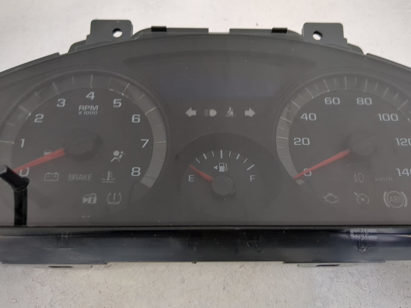 2011 Chevrolet Traverse Instrument Cluster Speedometer Gauges P/N:22792862 28303232, 50ACJ2R011277KR5 Miles: Fits OEM Used A