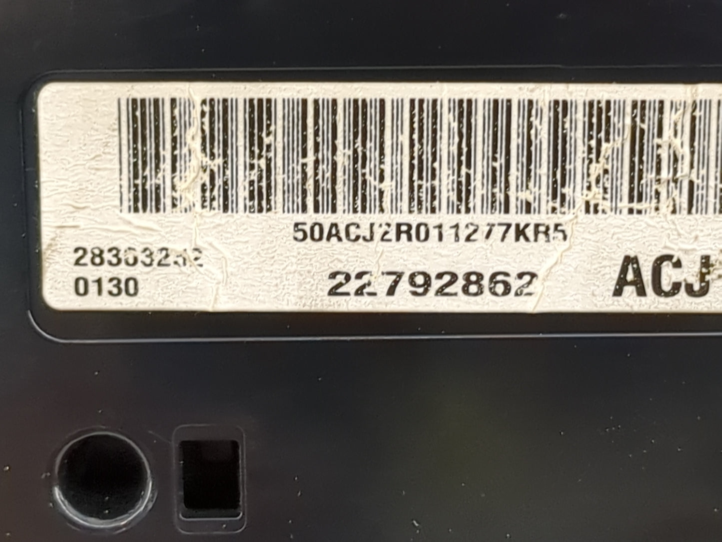 2011 Chevrolet Traverse Instrument Cluster Speedometer Gauges P/N:22792862 28303232, 50ACJ2R011277KR5 Miles: Fits OEM Used A