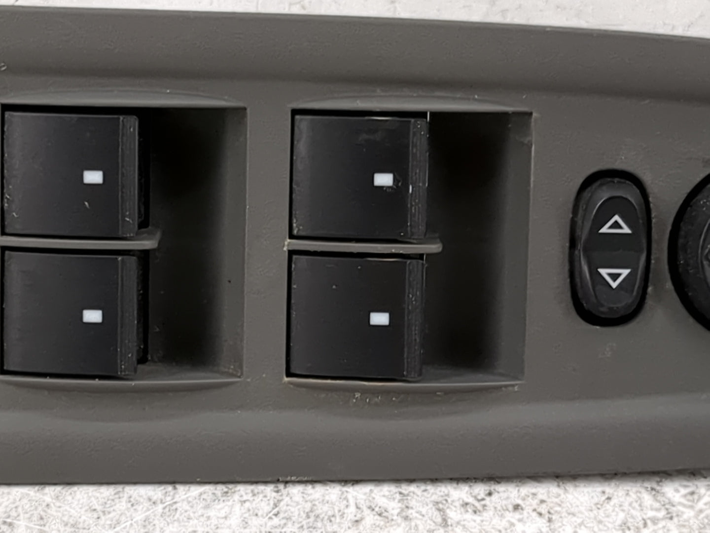 2009-2017 Chevrolet Traverse Master Power Window Switch Replacement Driver Side Left P/N:20945129 SANAD1243B Fits OEM Used A