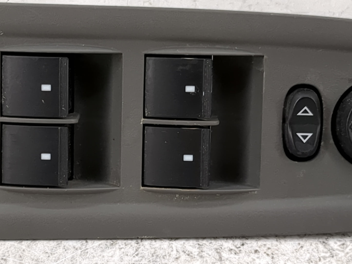 2009-2017 Chevrolet Traverse Master Power Window Switch Replacement Driver Side Left P/N:20945129 SANAD1243B Fits OEM Used A