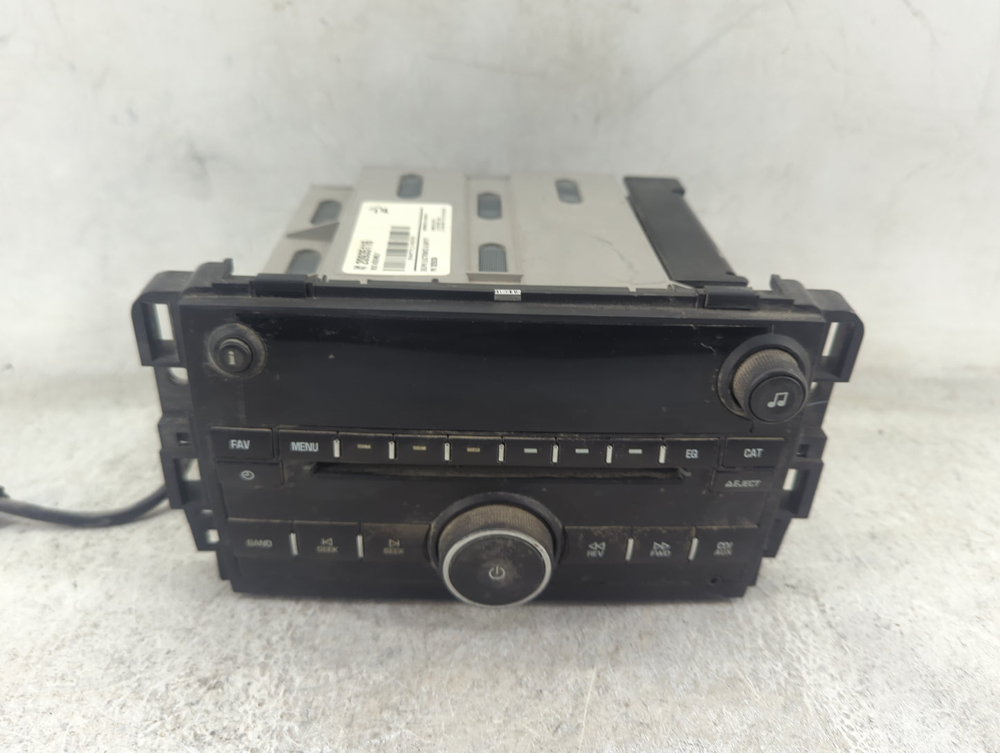 2011 Chevrolet Traverse Radio AM FM Cd Player Receiver Replacement P/N:20935116 28256336 Fits OEM Used Auto Parts - Oemuseda