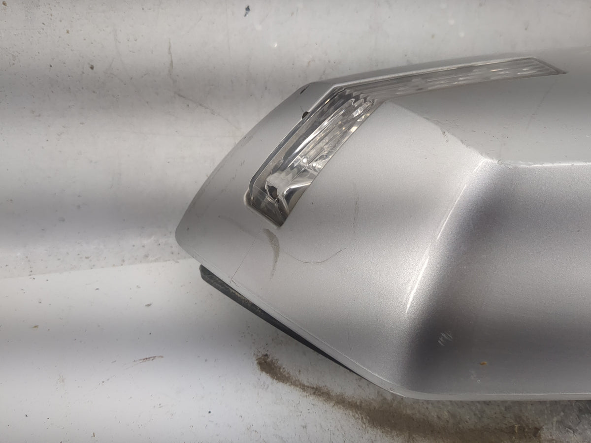 2011 Chevrolet Traverse Driver Side View Mirror - Left Door Mirror OEM Used - Oemusedautoparts1.com