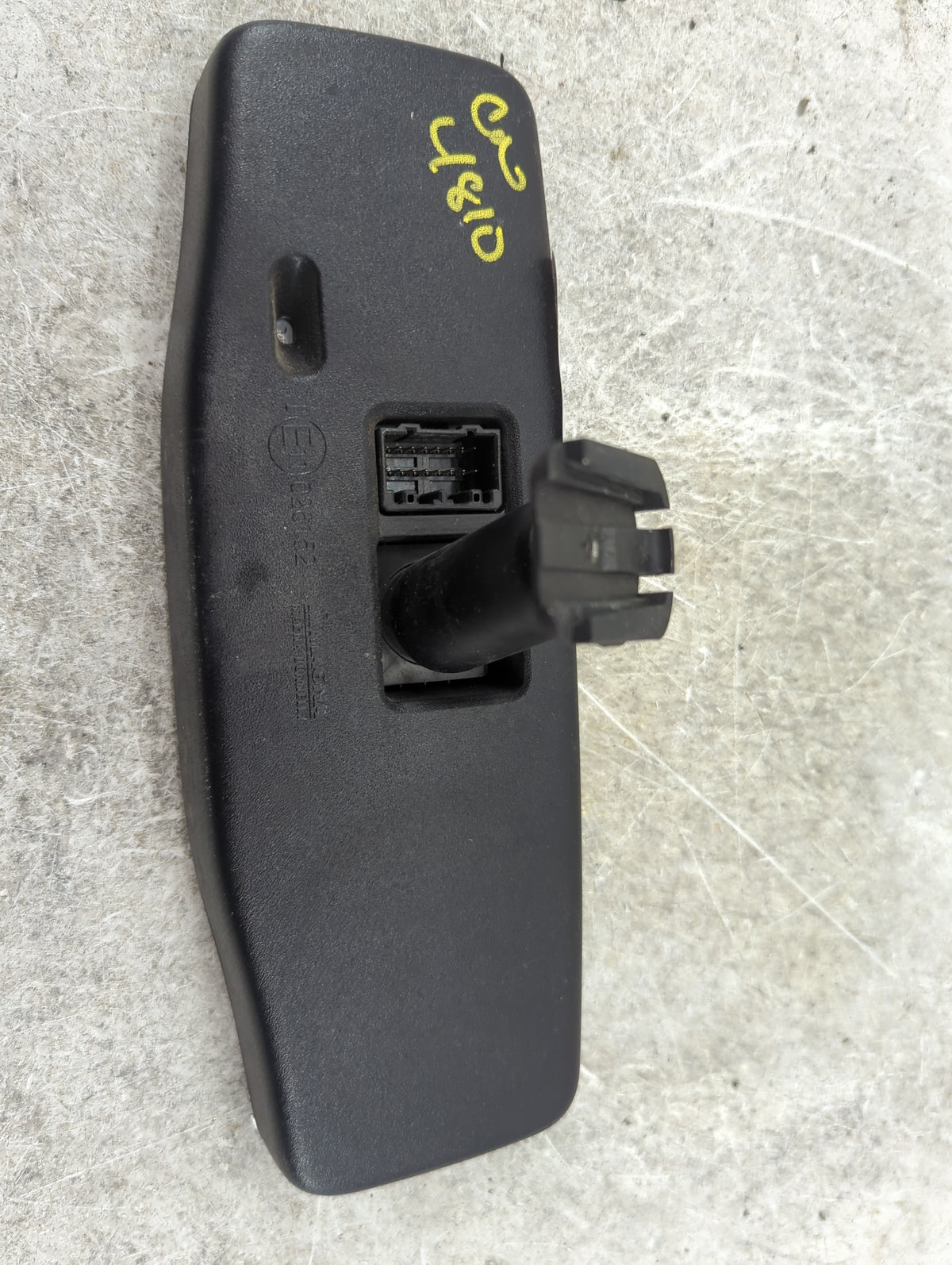 2017 Chevrolet Traverse Interior Rear View Mirror Replacement OEM P/N:E1 026152 Fits OEM Used Auto Parts - Oemusedautoparts1