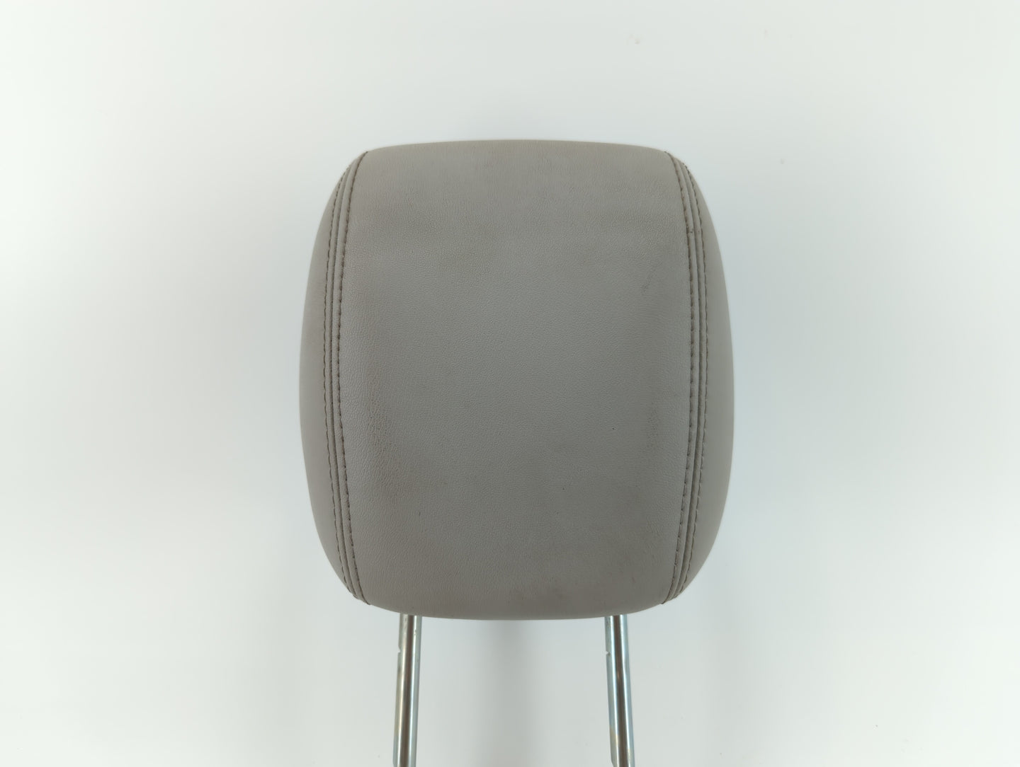 2011 Chevrolet Traverse Headrest Head Rest Front Driver Passenger Seat Fits OEM Used Auto Parts - Oemusedautoparts1.com