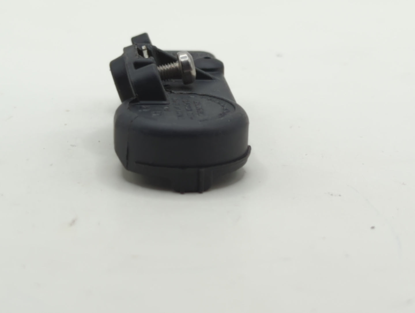 2011 Chevrolet Traverse Tire Pressure Monitoring System Sensor Tpms - Oemusedautoparts1.com