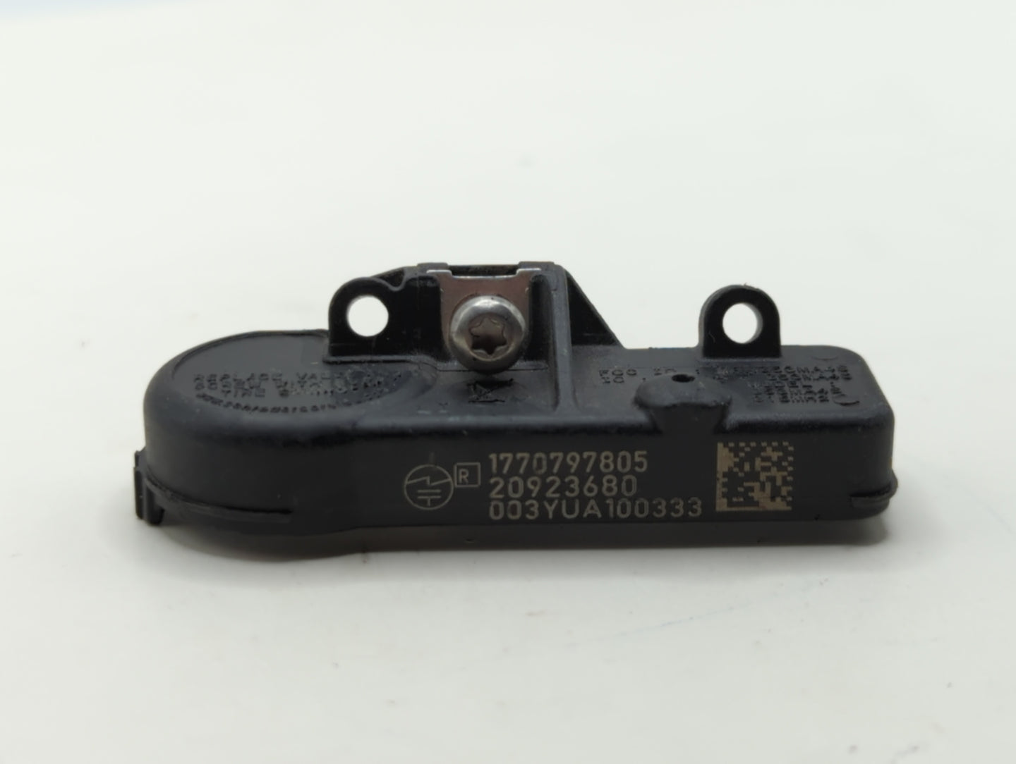 2011 Chevrolet Traverse Tire Pressure Monitoring System Sensor Tpms - Oemusedautoparts1.com
