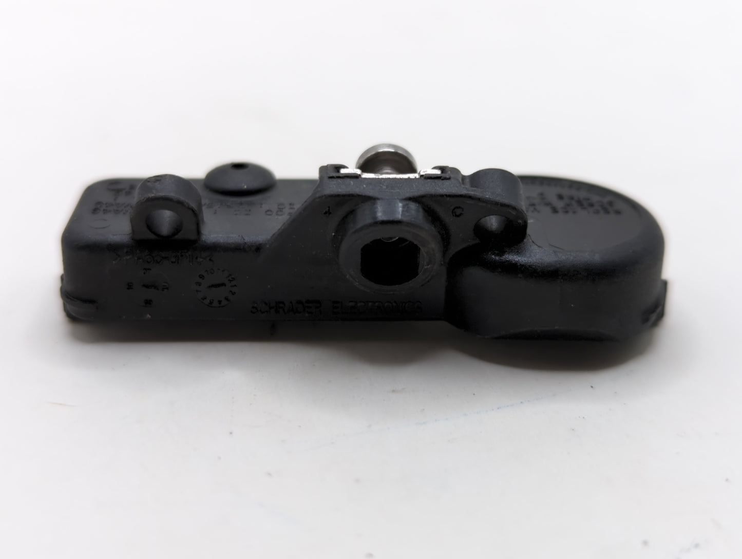 2011 Chevrolet Traverse Tire Pressure Monitoring System Sensor Tpms - Oemusedautoparts1.com