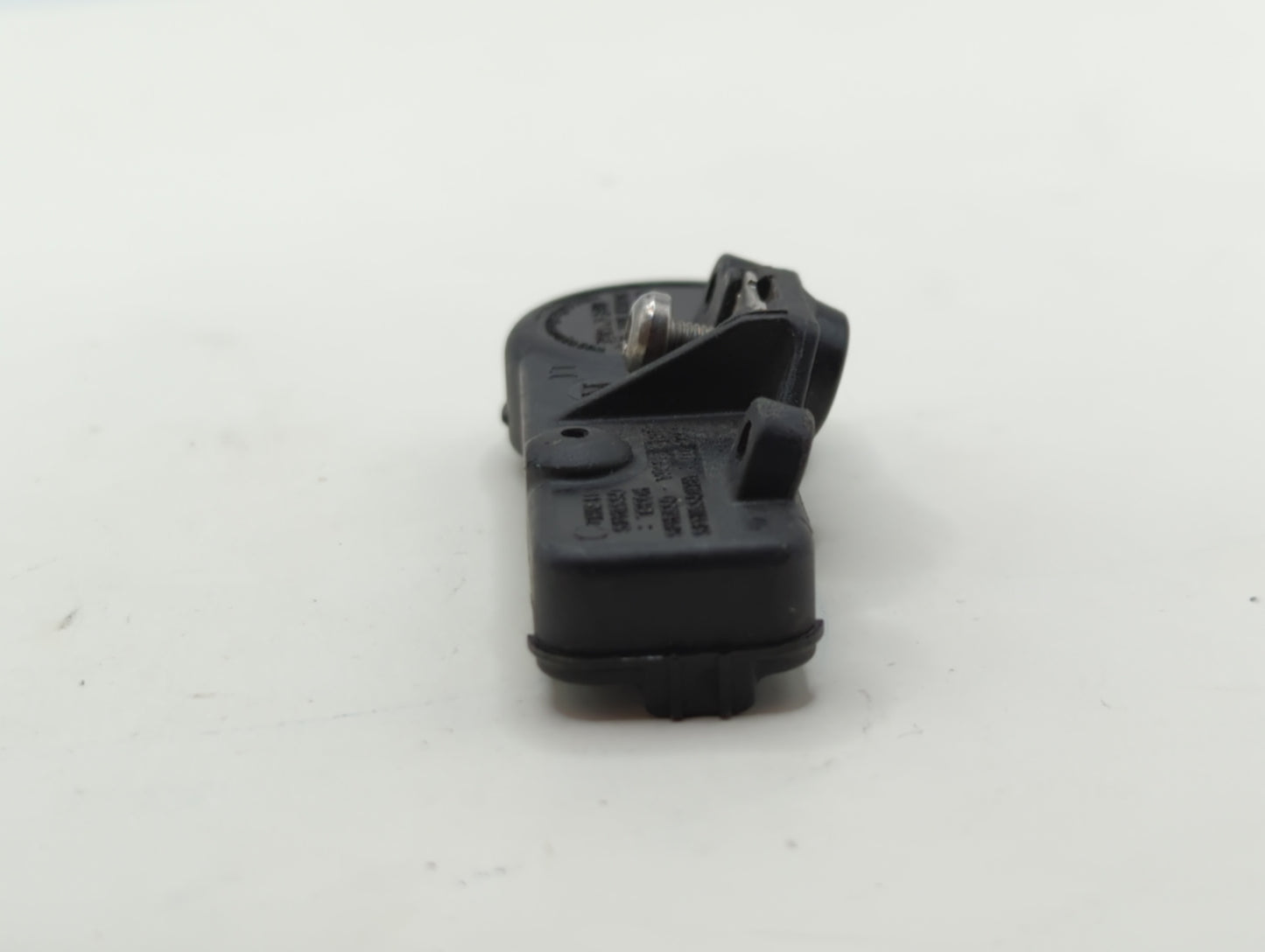 2011 Chevrolet Traverse Tire Pressure Monitoring System Sensor Tpms - Oemusedautoparts1.com