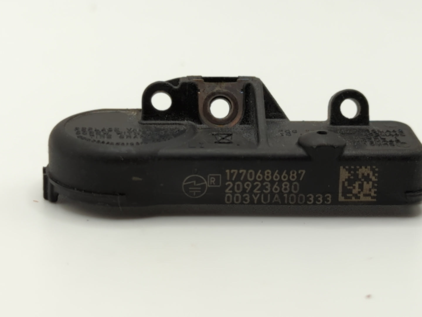 2011 Chevrolet Traverse Tire Pressure Monitoring System Sensor Tpms - Oemusedautoparts1.com