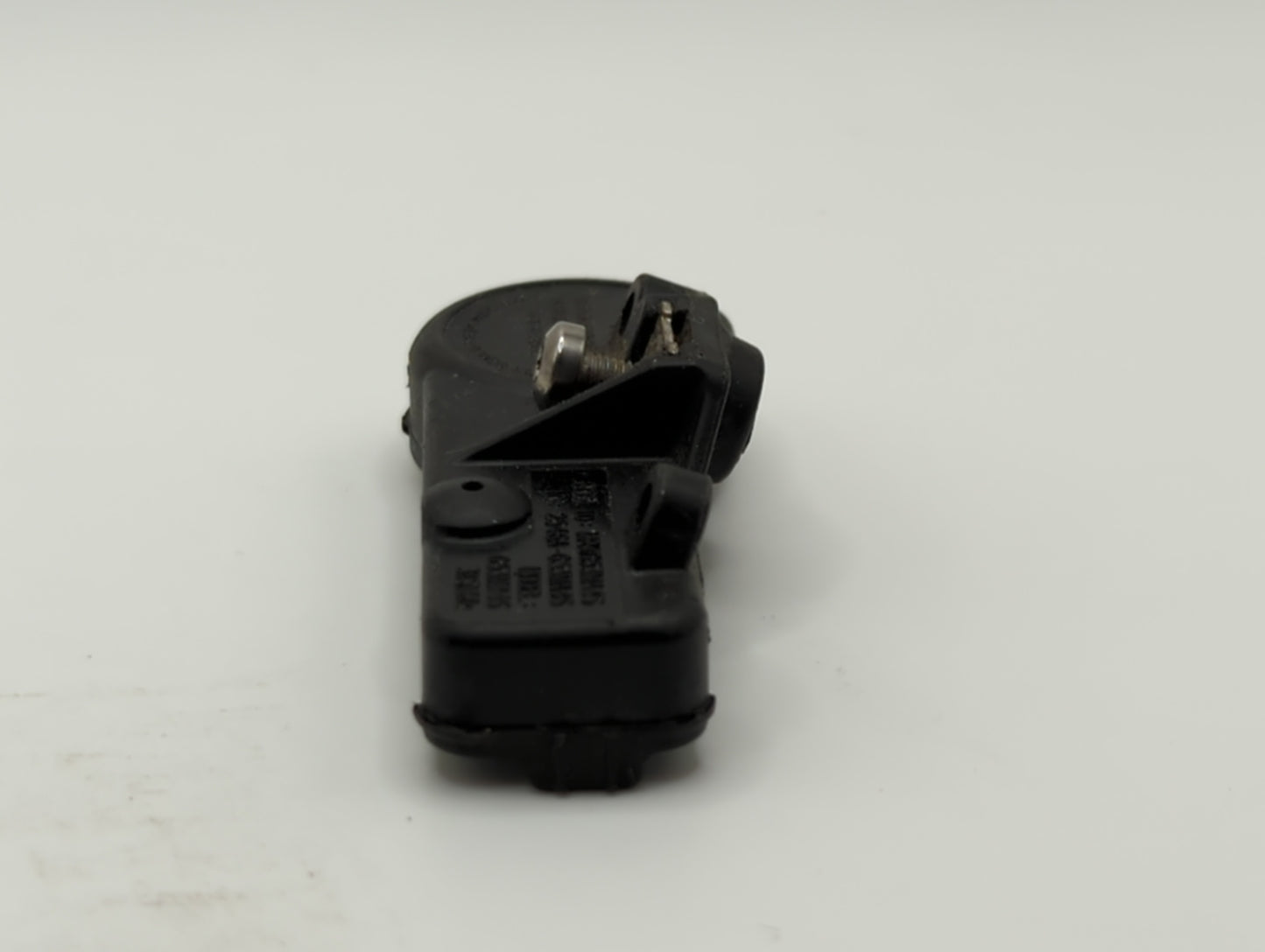2011 Chevrolet Traverse Tire Pressure Monitoring System Sensor Tpms - Oemusedautoparts1.com