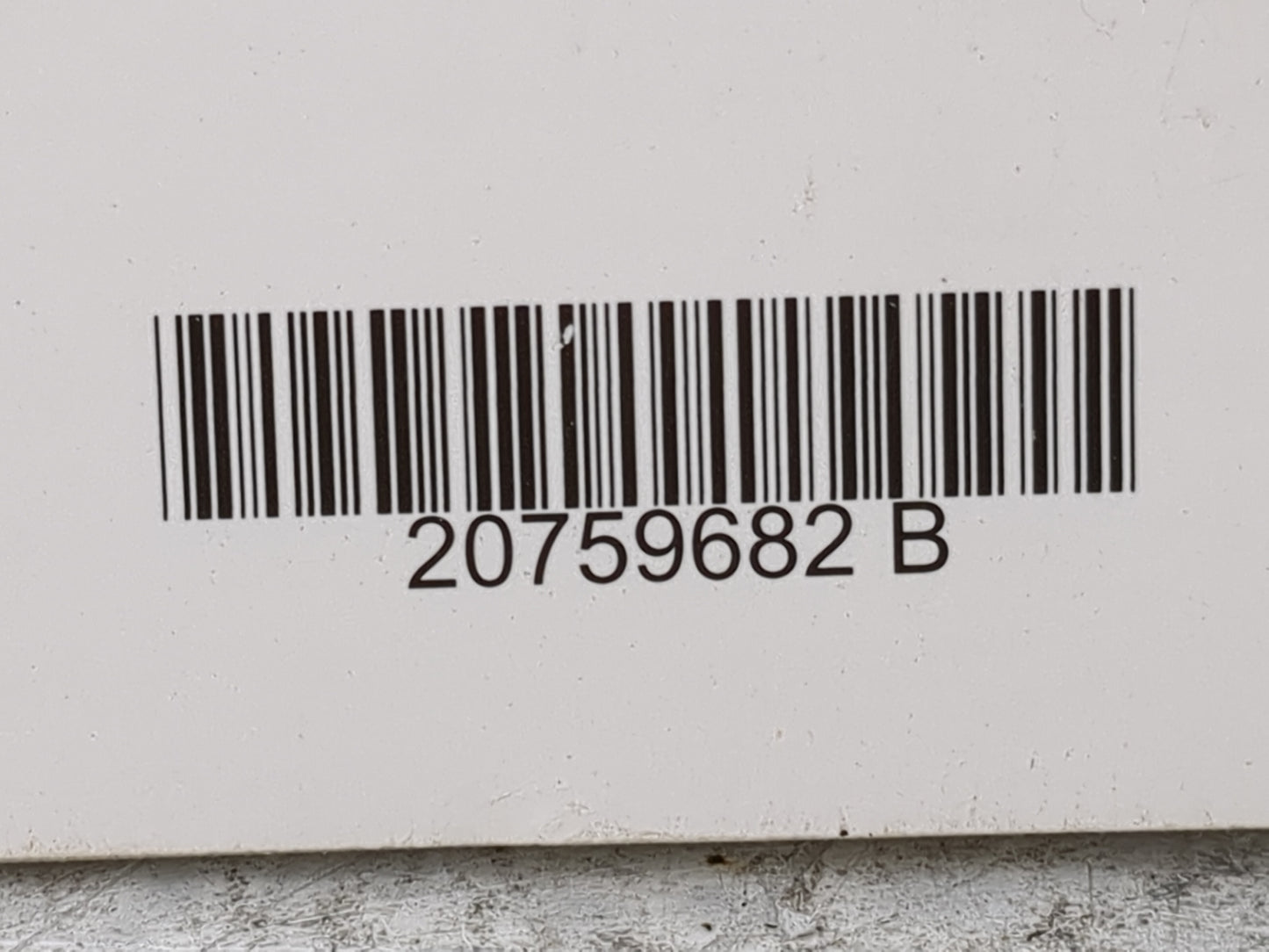 2011 Chevrolet Traverse Owners Manual Book Guide P/N:20759682 25953314 OEM Used Auto Parts - Oemusedautoparts1.com