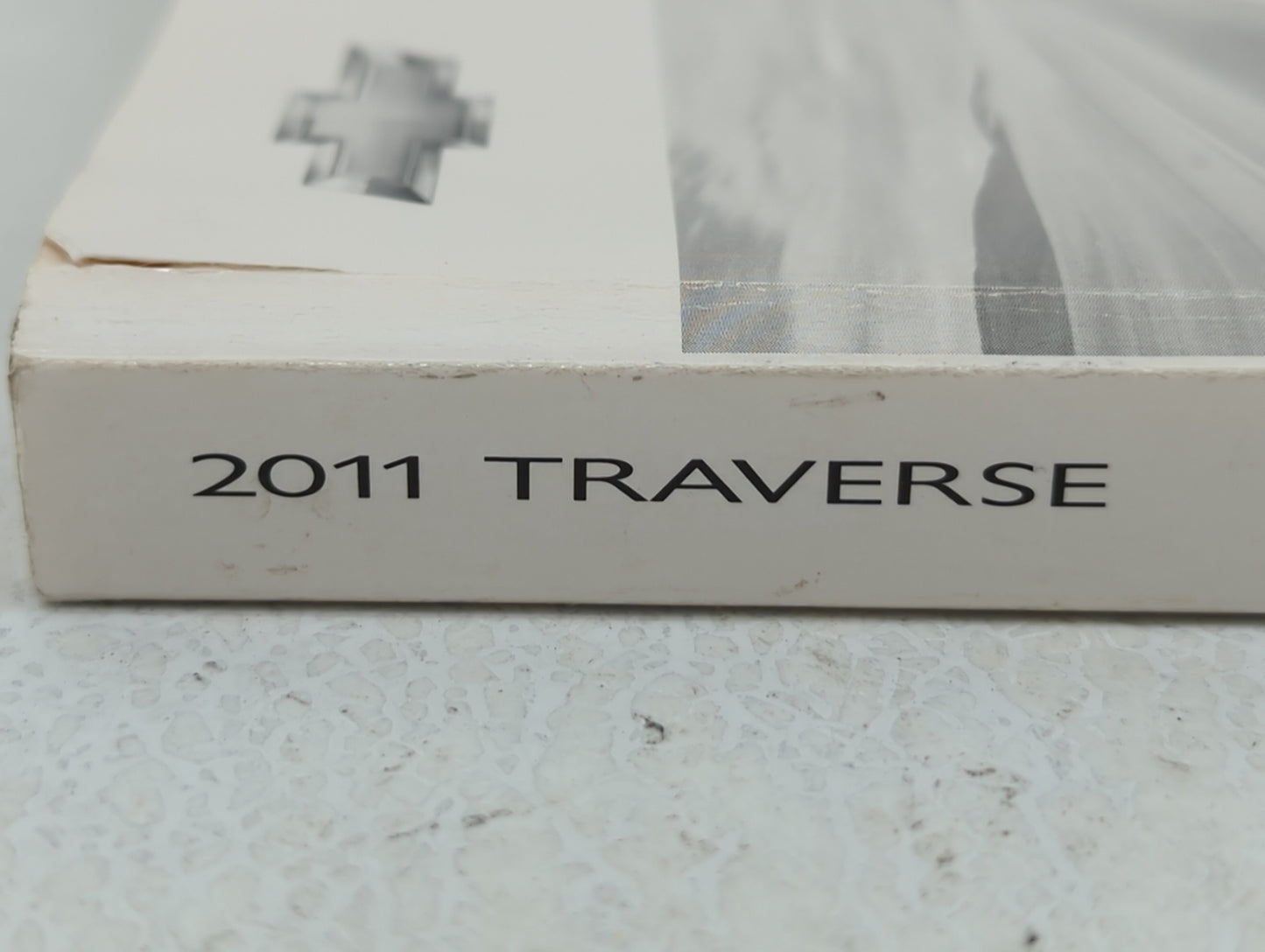 2011 Chevrolet Traverse Owners Manual Book Guide OEM Used Auto Parts - Oemusedautoparts1.com