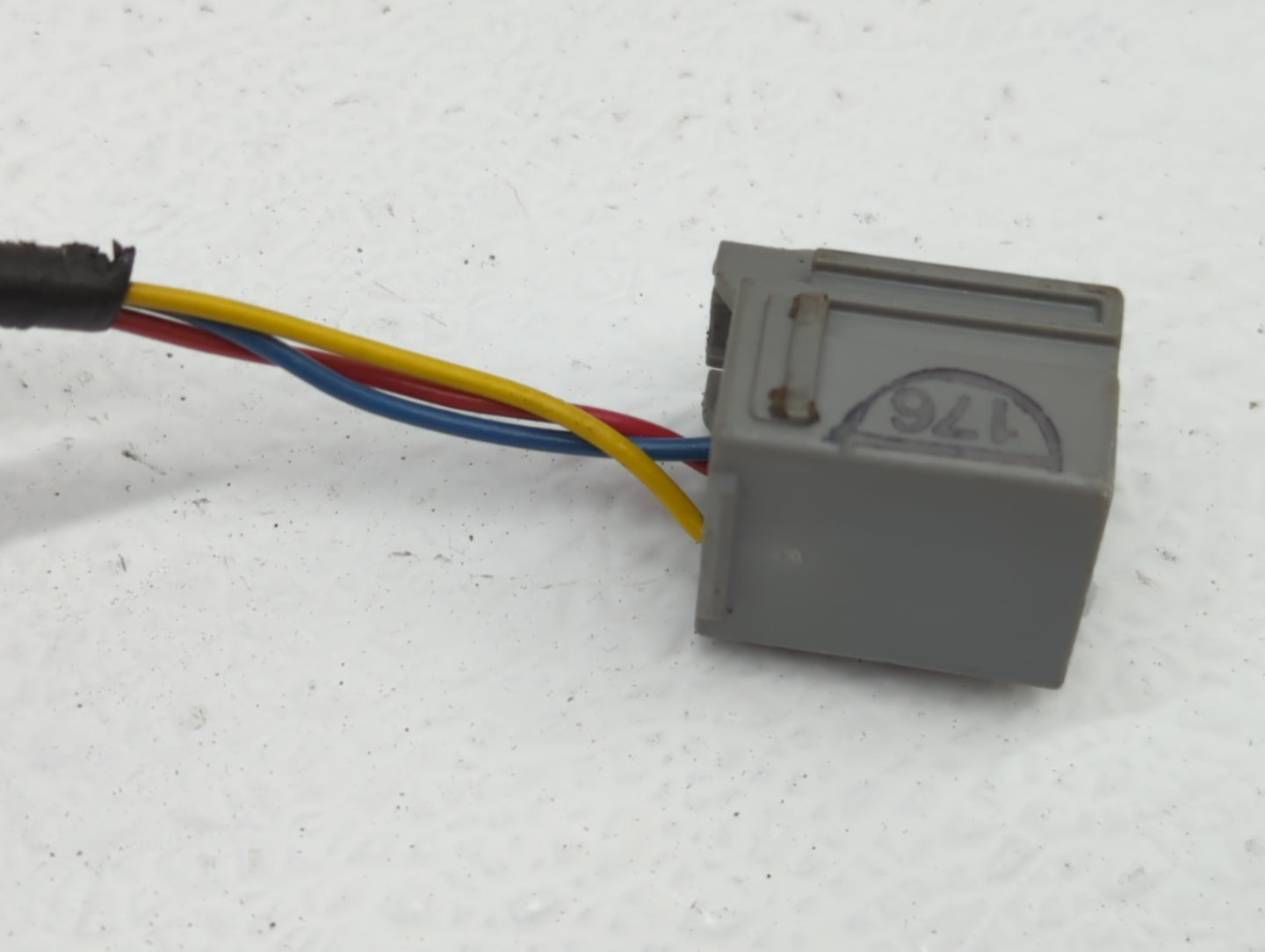 2015-2017 Chevrolet Traverse Driver Side View Mirror - Left Door Mirror OEM Used - Oemusedautoparts1.com