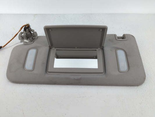 2011 Chevrolet Traverse Sun Visor Shade Replacement Passenger Right Mirror Fits OEM Used Auto Parts - Oemusedautoparts1.com