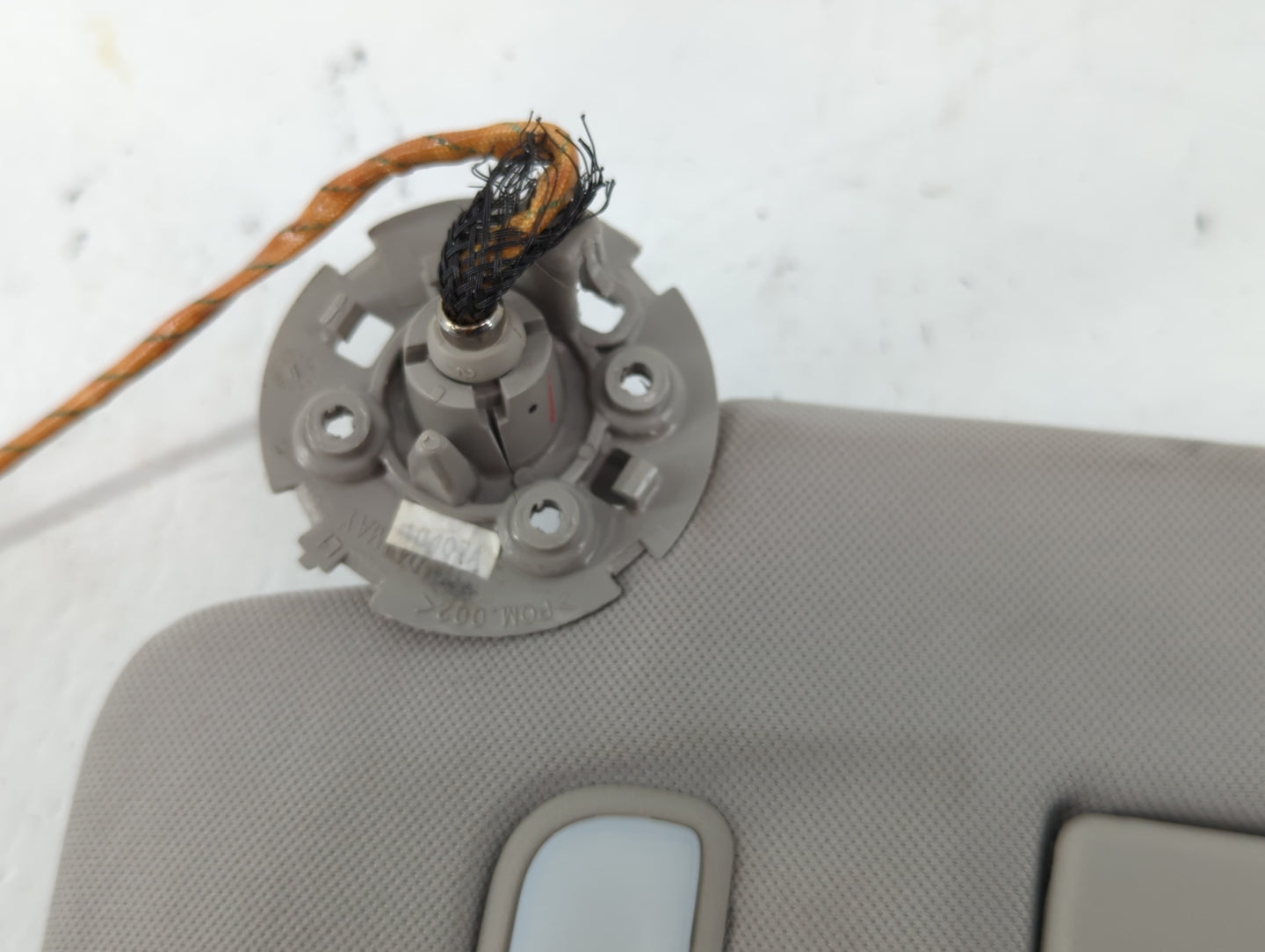 2011 Chevrolet Traverse Sun Visor Shade Replacement Passenger Right Mirror Fits OEM Used Auto Parts - Oemusedautoparts1.com