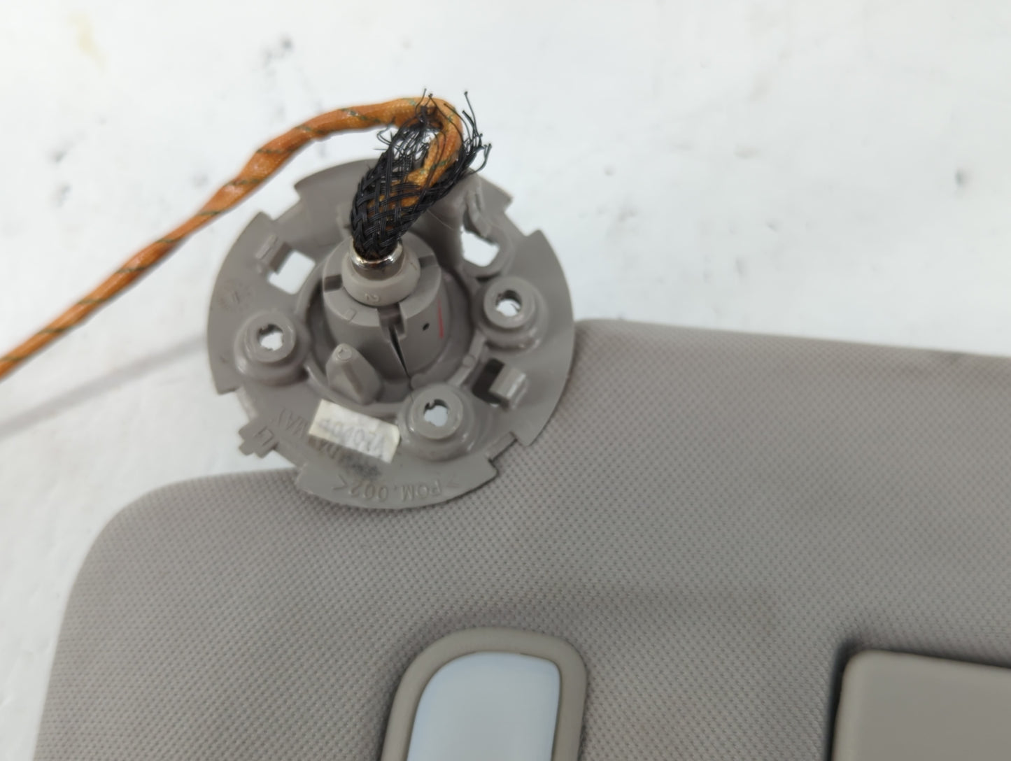 2011 Chevrolet Traverse Sun Visor Shade Replacement Passenger Right Mirror Fits OEM Used Auto Parts - Oemusedautoparts1.com