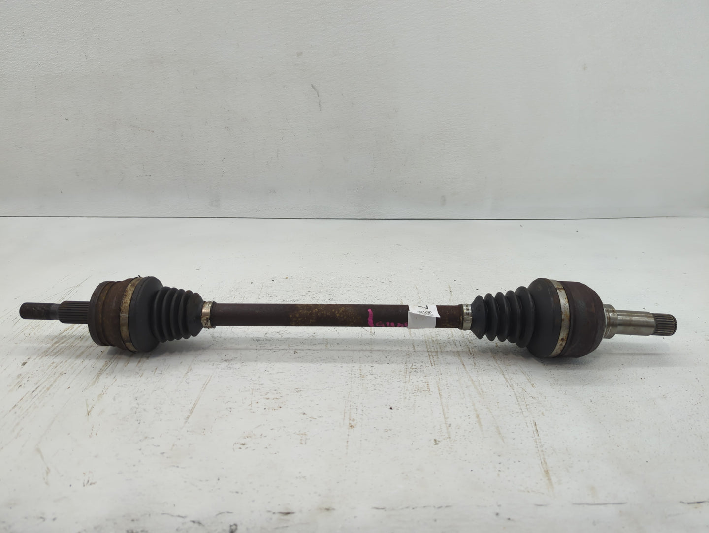 Chevrolet Traverse Axle Shaft Front Driver Cv C/v - Oemusedautoparts1.com