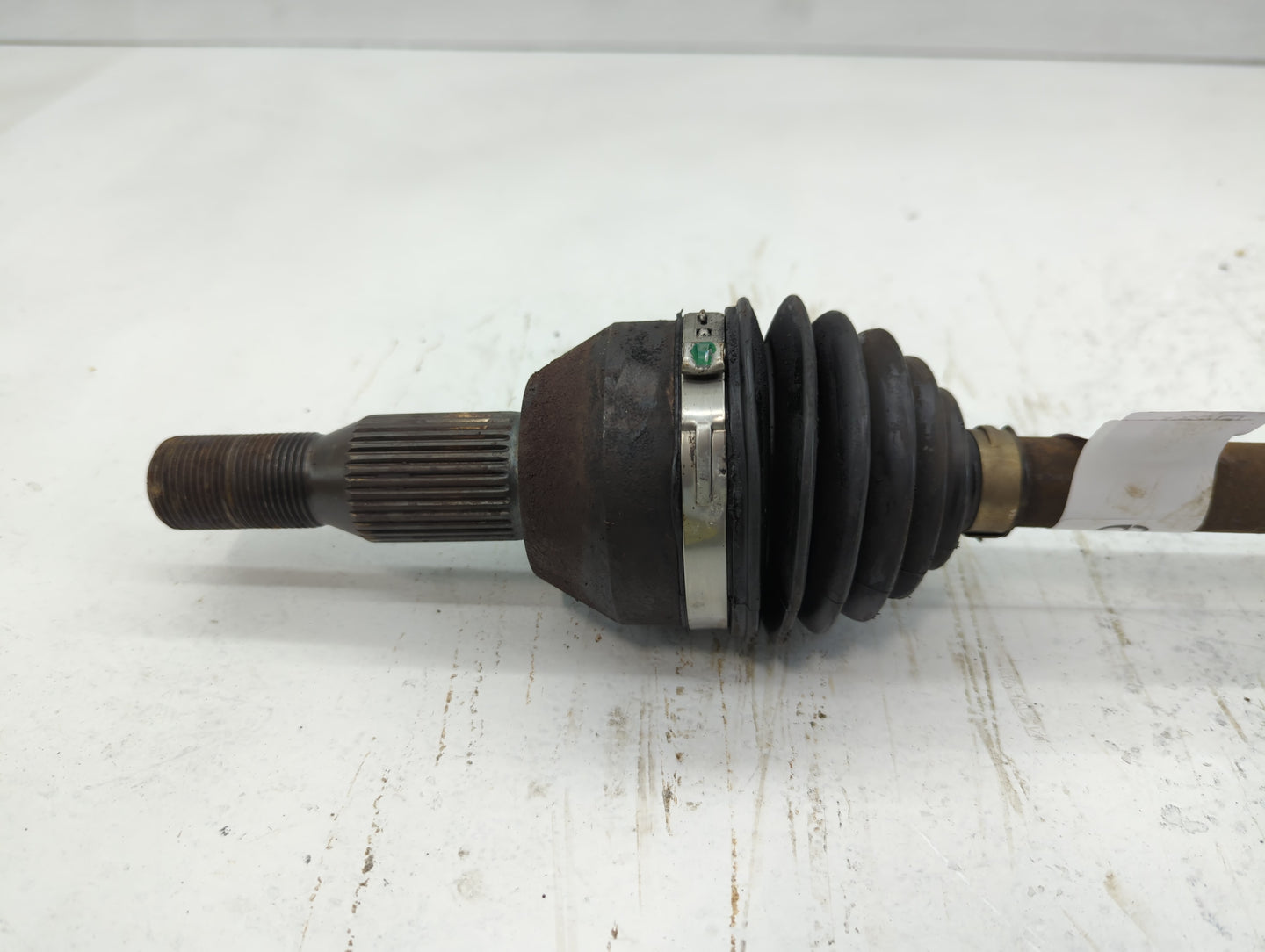 Chevrolet Traverse Axle Shaft Front Driver Cv C/v - Oemusedautoparts1.com