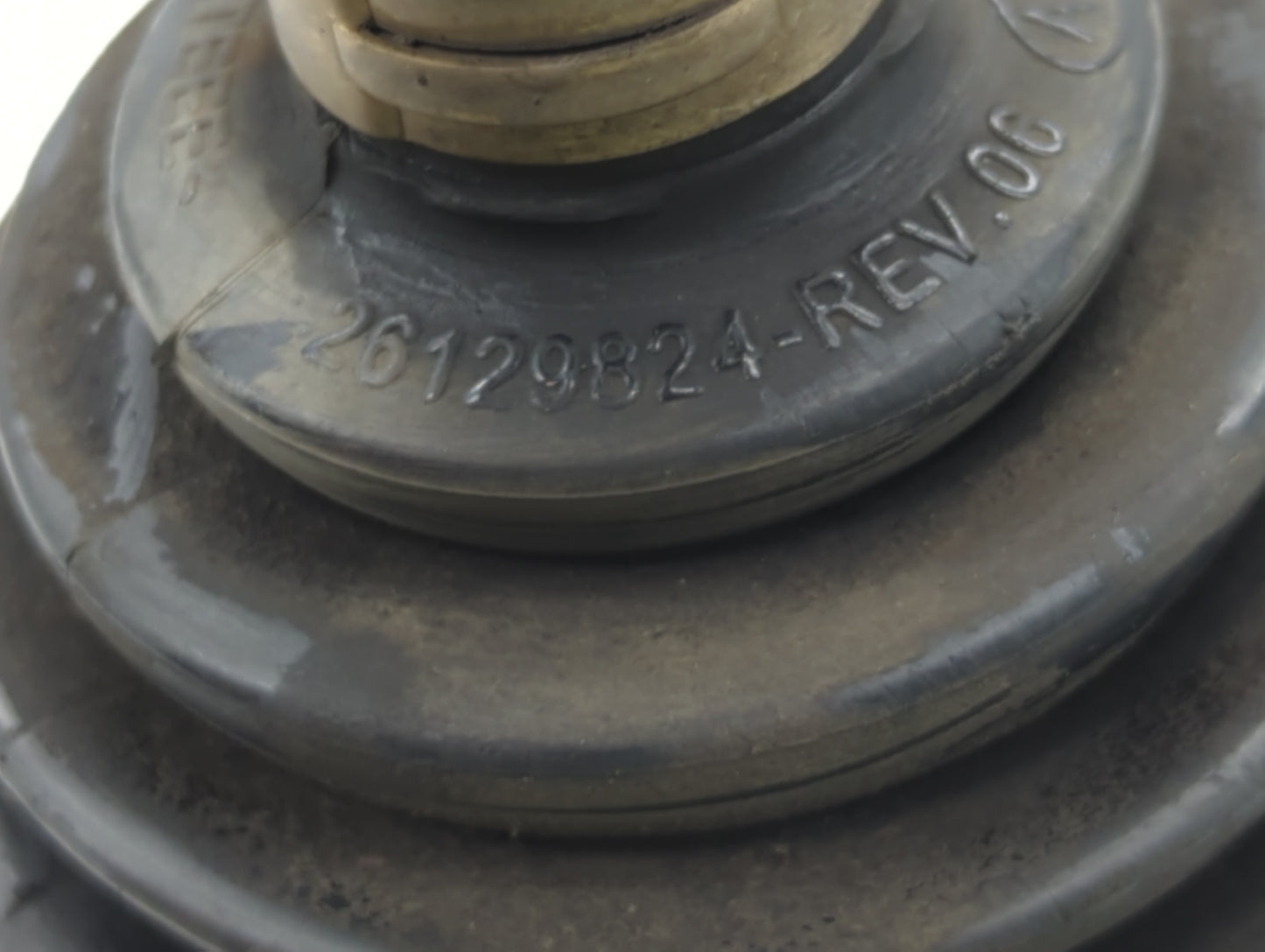 Chevrolet Traverse Axle Shaft Front Driver Cv C/v - Oemusedautoparts1.com