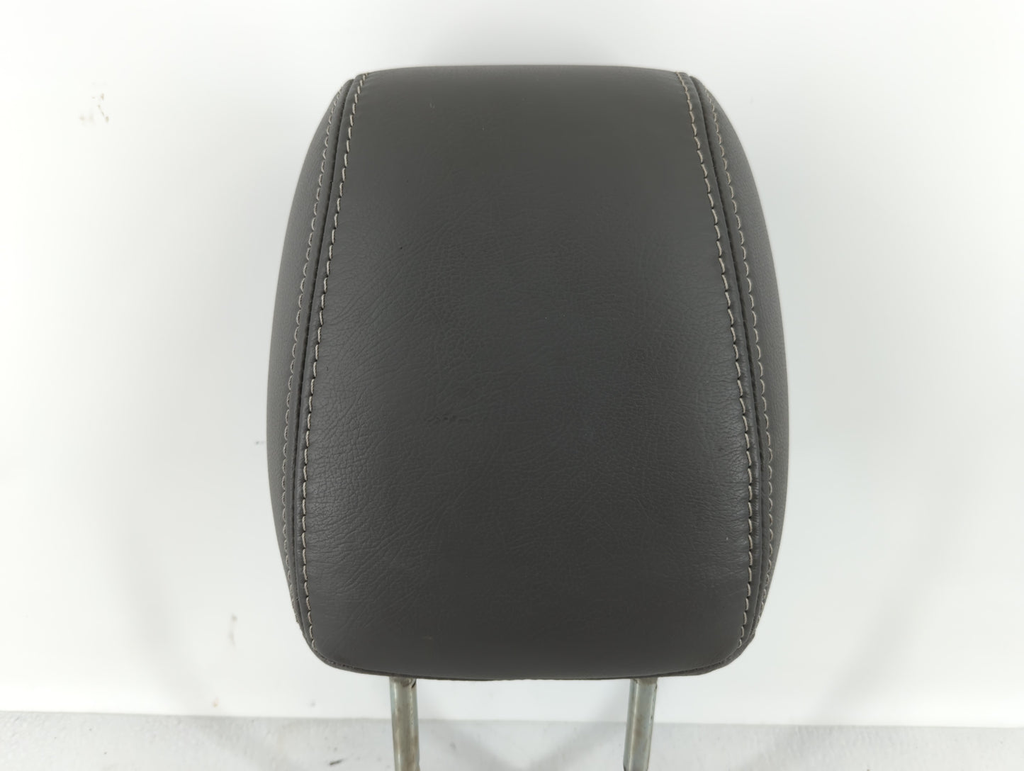 2011 Chevrolet Traverse Headrest Head Rest Front Driver Passenger Seat Fits OEM Used Auto Parts - Oemusedautoparts1.com