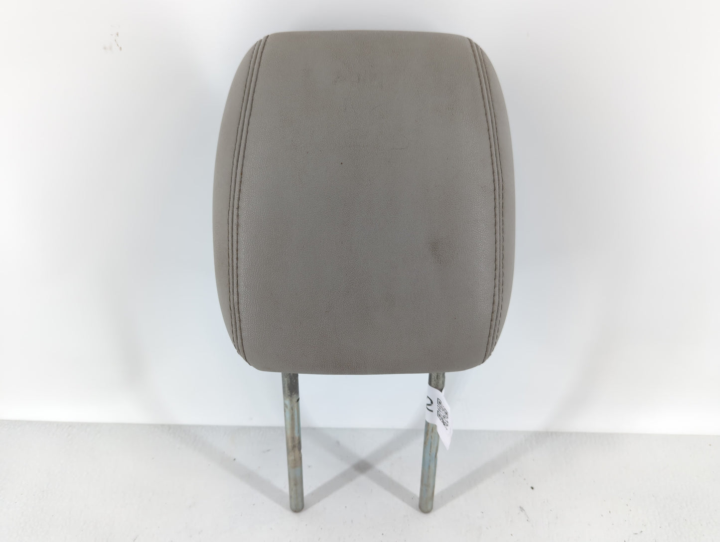 2011 Chevrolet Traverse Headrest Head Rest Front Driver Passenger Seat - Oemusedautoparts1.com