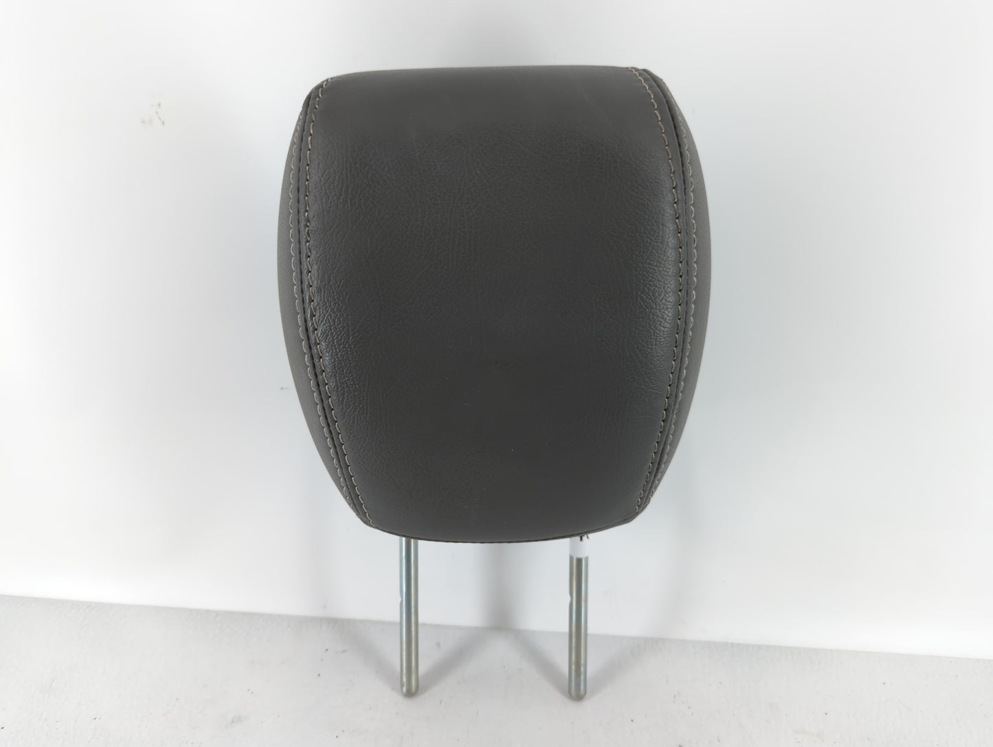2011 Chevrolet Traverse Headrest Head Rest Front Driver Passenger Seat - Oemusedautoparts1.com