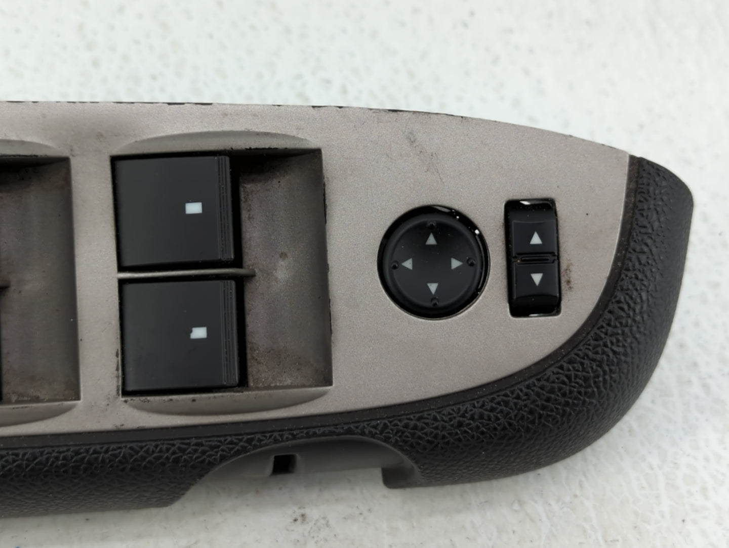 2011 Chevrolet Traverse Master Power Window Switch Replacement Driver Side Left P/N:20945129 Fits OEM Used Auto Parts - Oemu