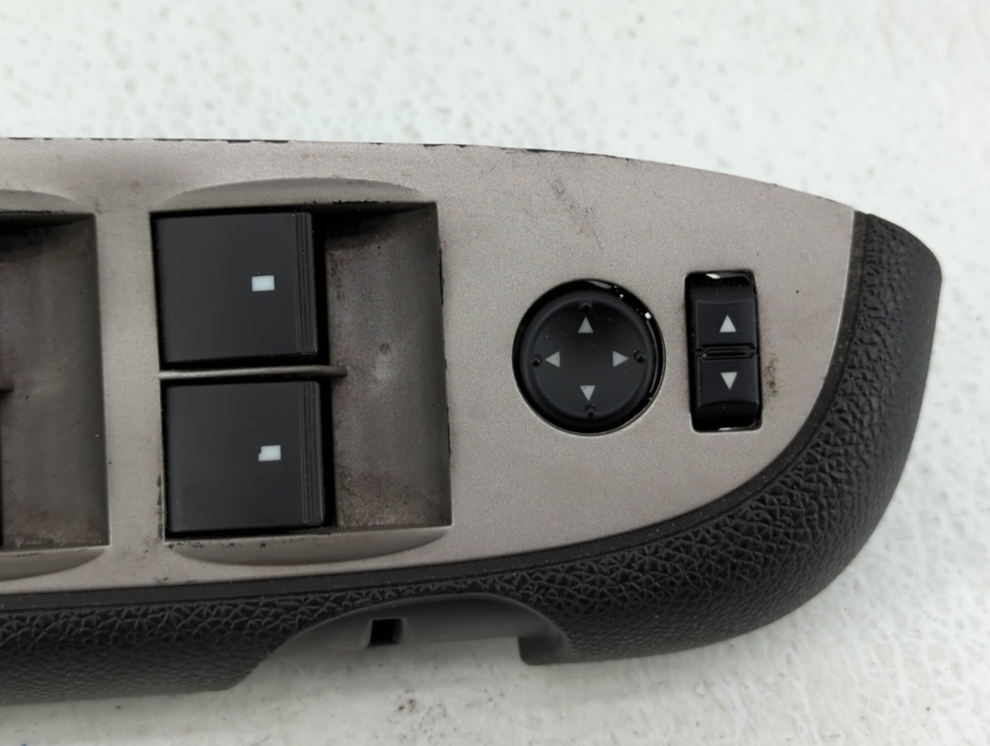 2011 Chevrolet Traverse Master Power Window Switch Replacement Driver Side Left P/N:20945129 Fits OEM Used Auto Parts - Oemu