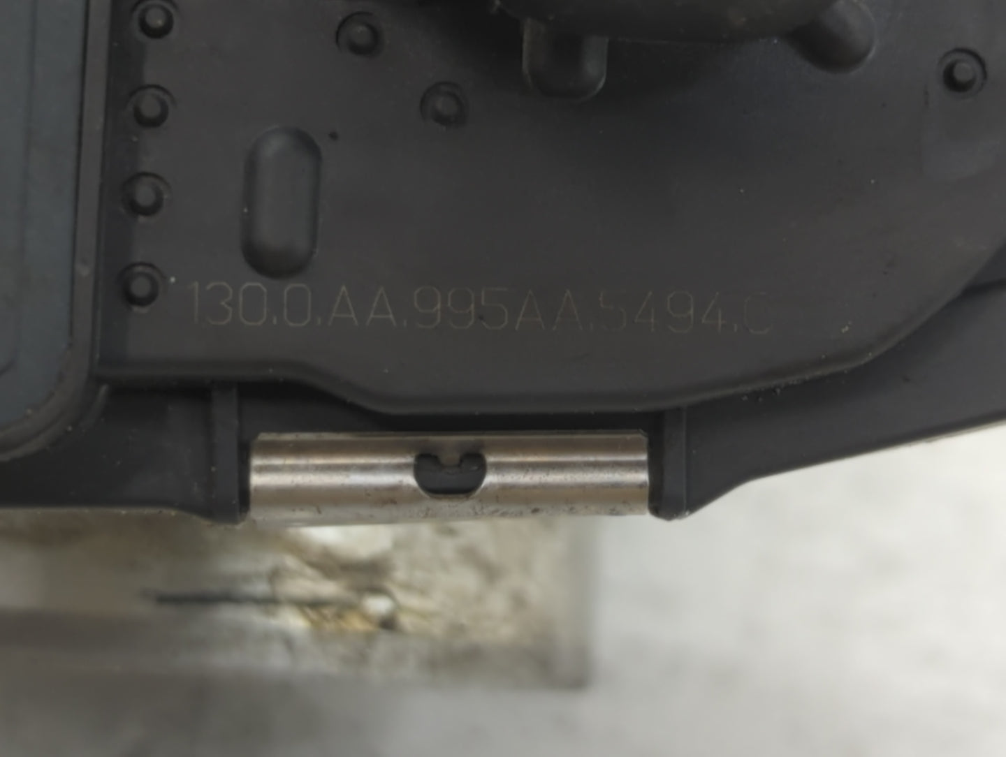 2011 Chevrolet Traverse Throttle Body P/N:995AA Fits Fits 2007 2008 2009 2010 OEM Used Auto Parts - Oemusedautoparts1.com