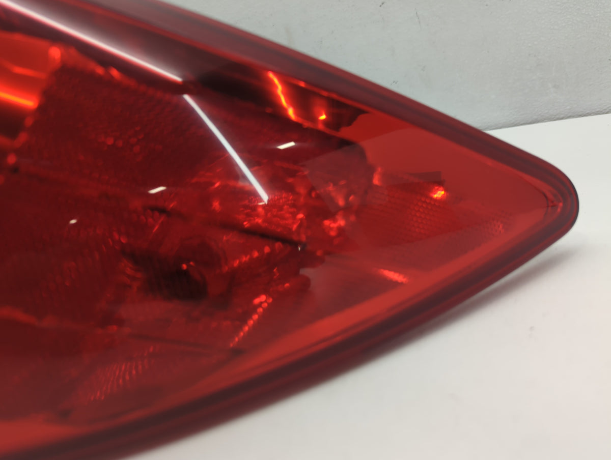 2009-2012 Chevrolet Traverse Tail Light Assembly Passenger Right OEM Fits Fits 2009 2010 2011 2012 OEM Used Auto Parts - Oem