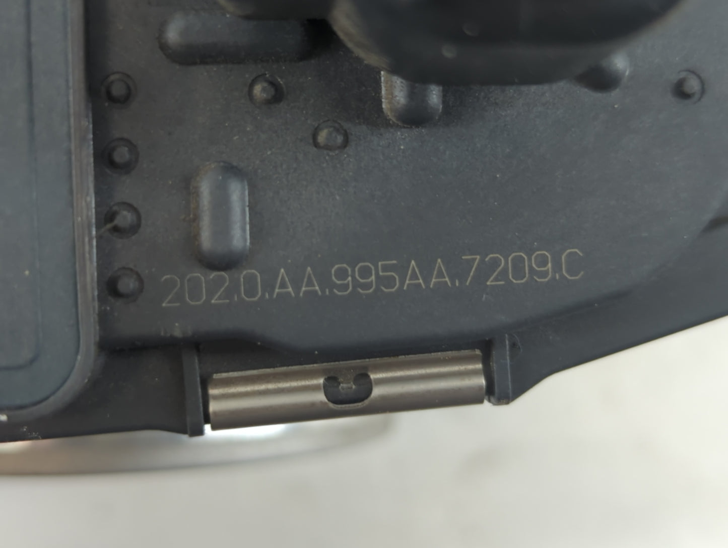 2011 Chevrolet Traverse Throttle Body P/N:2020AA995AA7209C Fits Fits 2007 2008 2009 2010 OEM Used Auto Parts - Oemusedautopa