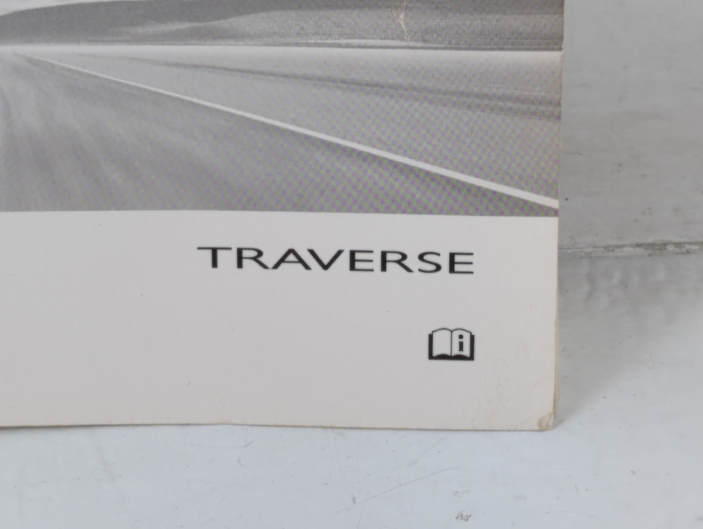 2011 Chevrolet Traverse Owners Manual Book Guide P/N:20759682 A OEM Used Auto Parts - Oemusedautoparts1.com