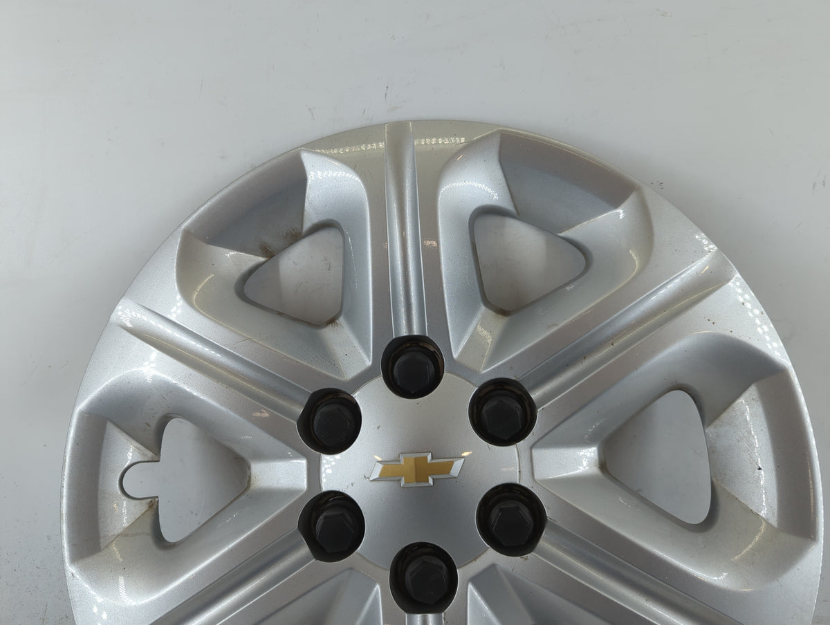 2011 Chevrolet Traverse Rim Wheel Center Cap - Oemusedautoparts1.com