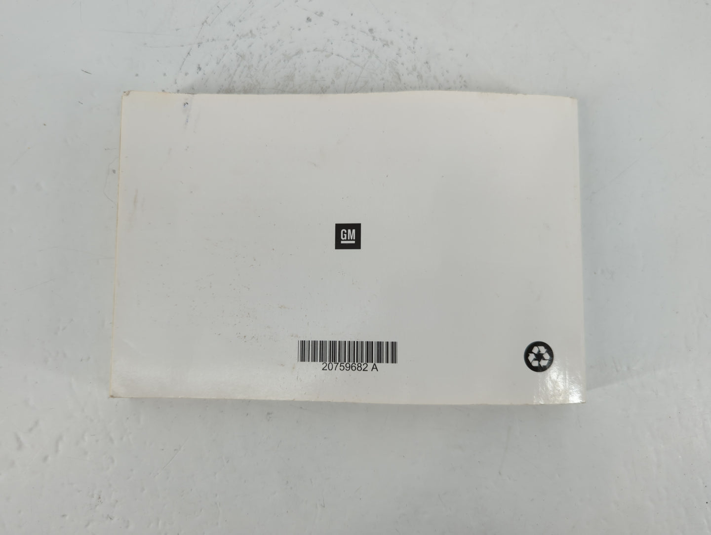 2011 Chevrolet Traverse Owners Manual Book Guide P/N:20759682 A OEM Used Auto Parts - Oemusedautoparts1.com