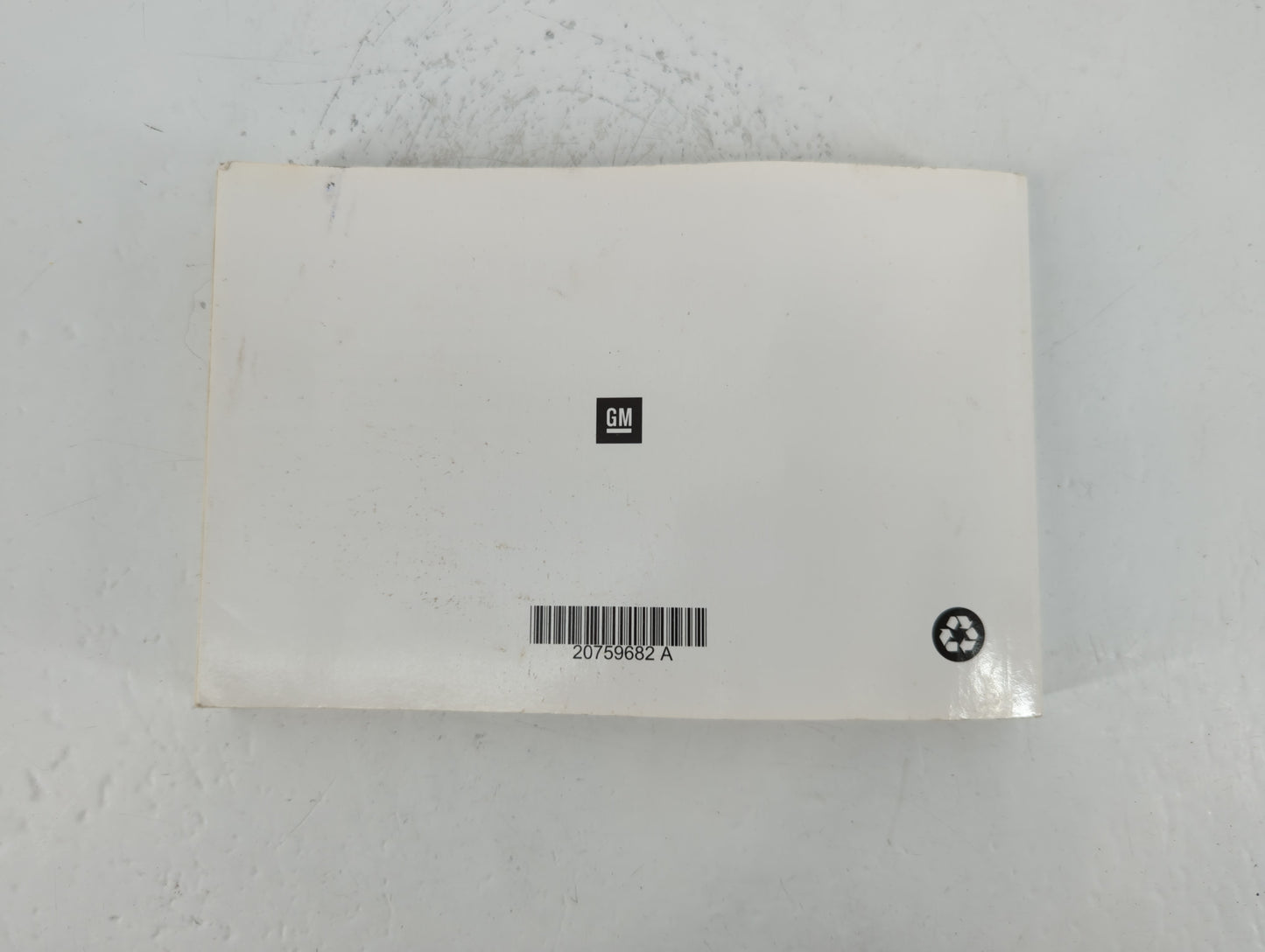 2011 Chevrolet Traverse Owners Manual Book Guide P/N:20759682 A OEM Used Auto Parts - Oemusedautoparts1.com