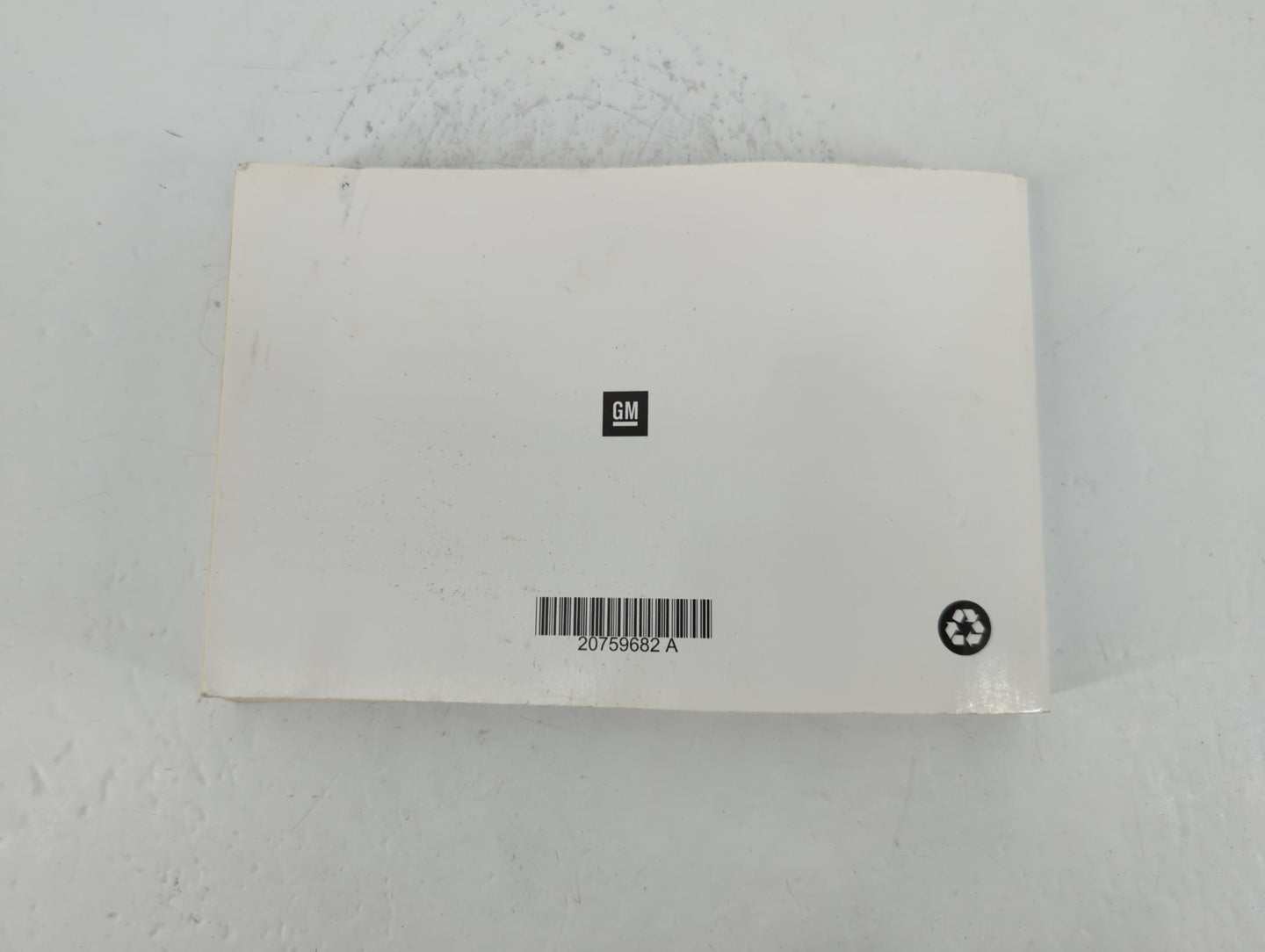 2011 Chevrolet Traverse Owners Manual Book Guide P/N:20759682 A OEM Used Auto Parts - Oemusedautoparts1.com