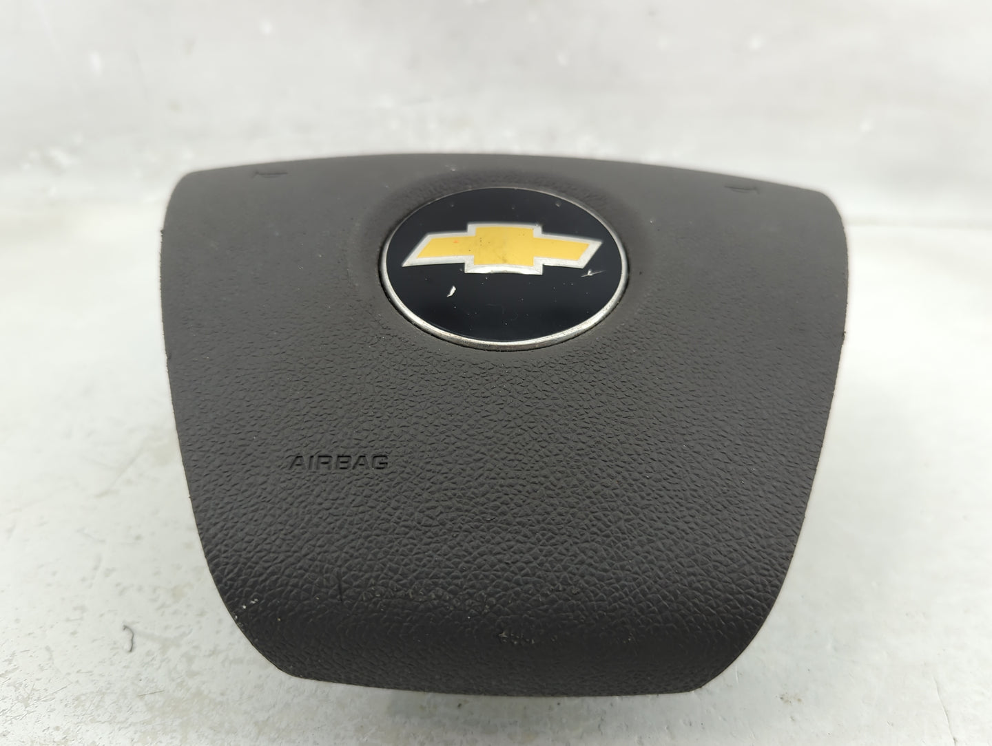 2009-2011 Chevrolet Traverse Air Bag Driver Left Steering Wheel Mounted - Oemusedautoparts1.com
