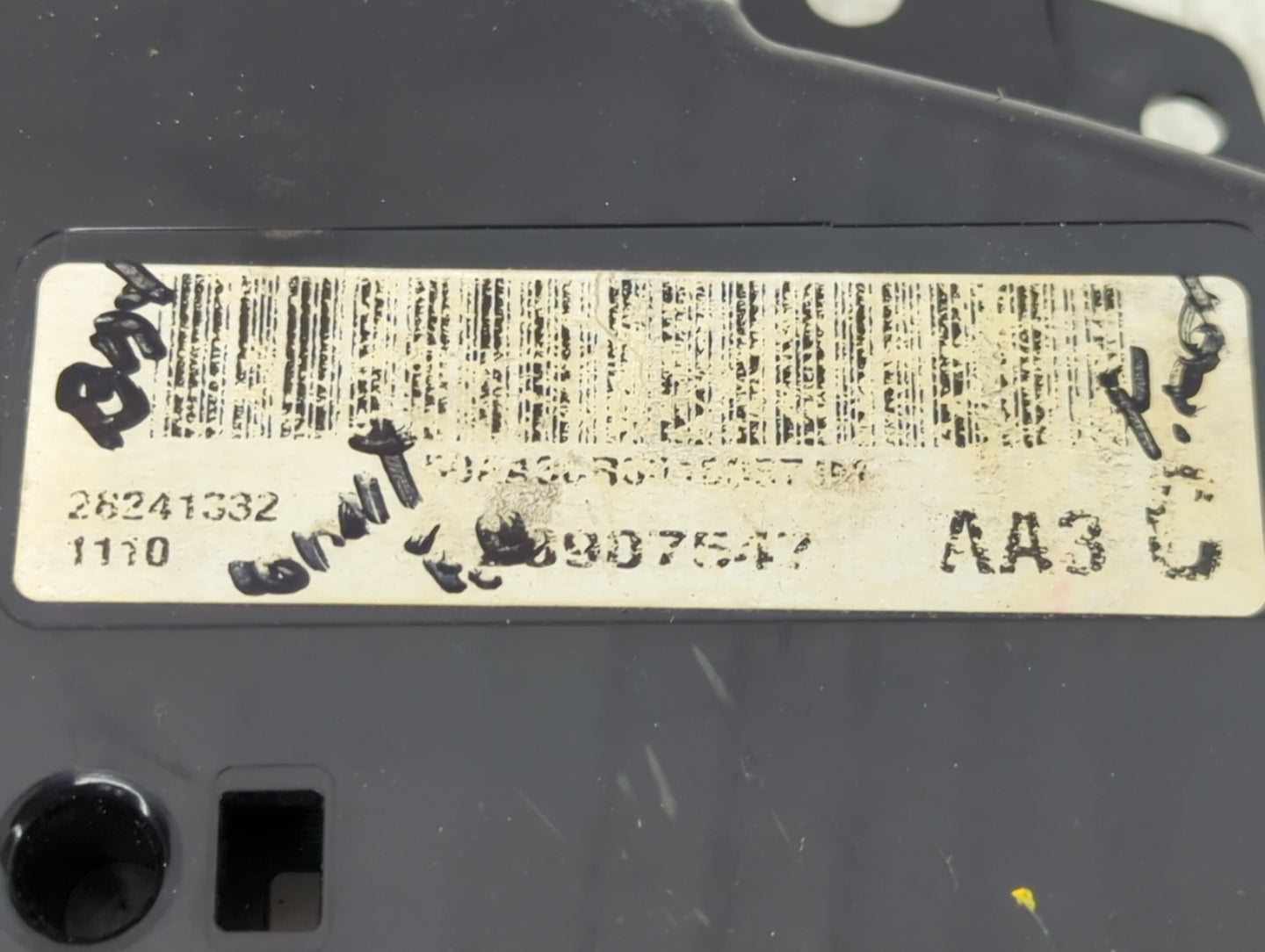 2011 Chevrolet Traverse Instrument Cluster Speedometer Gauges Miles:223K Fits OEM Used Auto Parts - Oemusedautoparts1.com