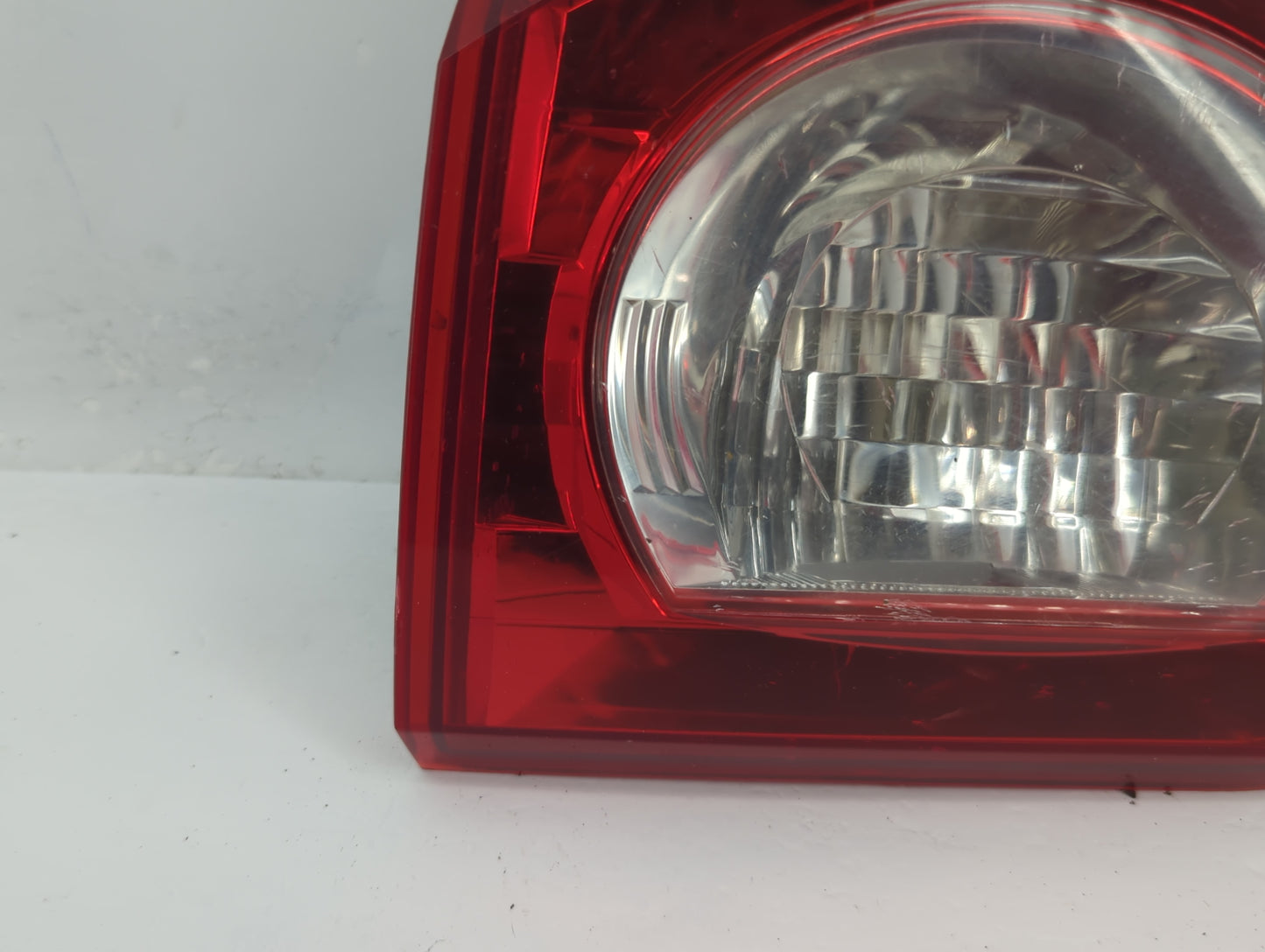 2011 Chevrolet Traverse Passenger Right Side Deck Lid Mounted Tail Light - Oemusedautoparts1.com