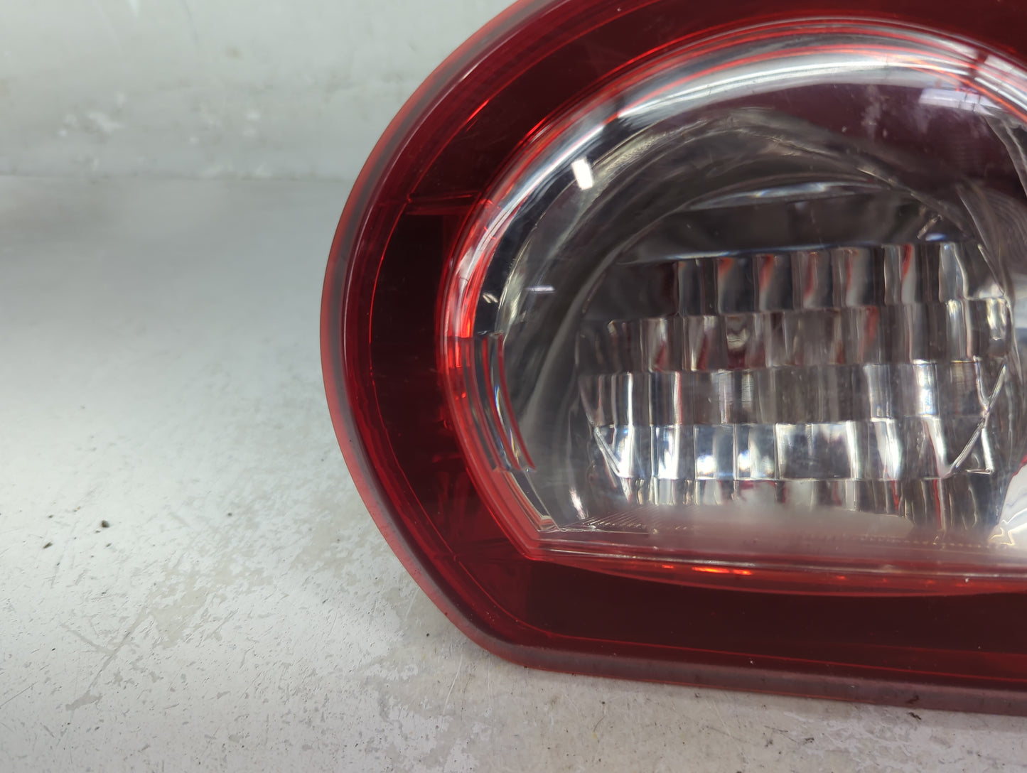 2011 Chevrolet Traverse Driver Left Side Deck Lid Mounted Tail Light - Oemusedautoparts1.com