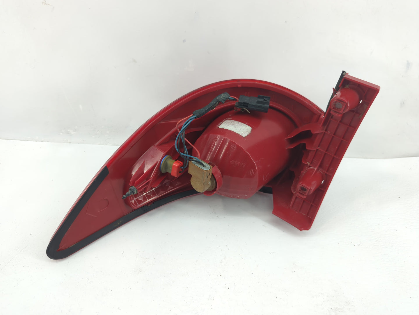 2011 Chevrolet Traverse Tail Light Assembly Driver Left OEM Fits OEM Used Auto Parts - Oemusedautoparts1.com