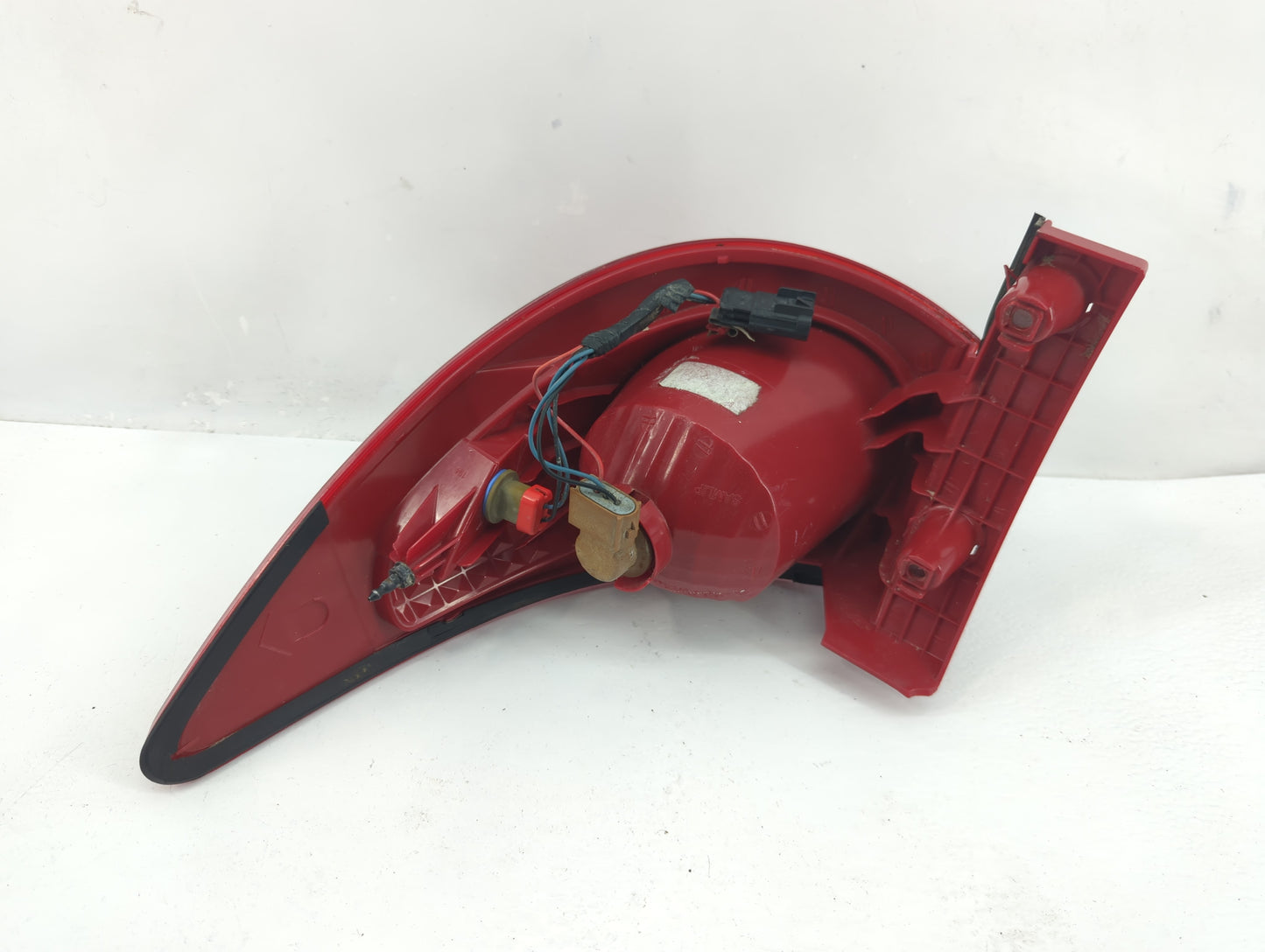 2011 Chevrolet Traverse Tail Light Assembly Driver Left OEM Fits OEM Used Auto Parts - Oemusedautoparts1.com