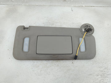 2011 Chevrolet Traverse Sun Visor Shade Replacement Passenger Right Mirror Fits OEM Used Auto Parts
